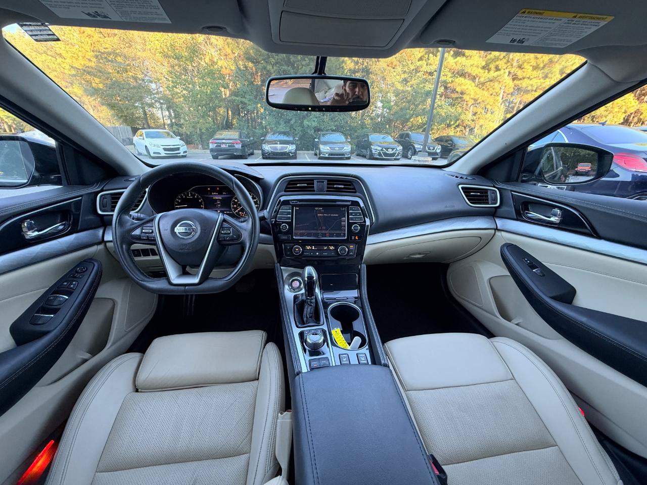 Used 2017 Nissan Maxima 3.5 SV FWD image 2