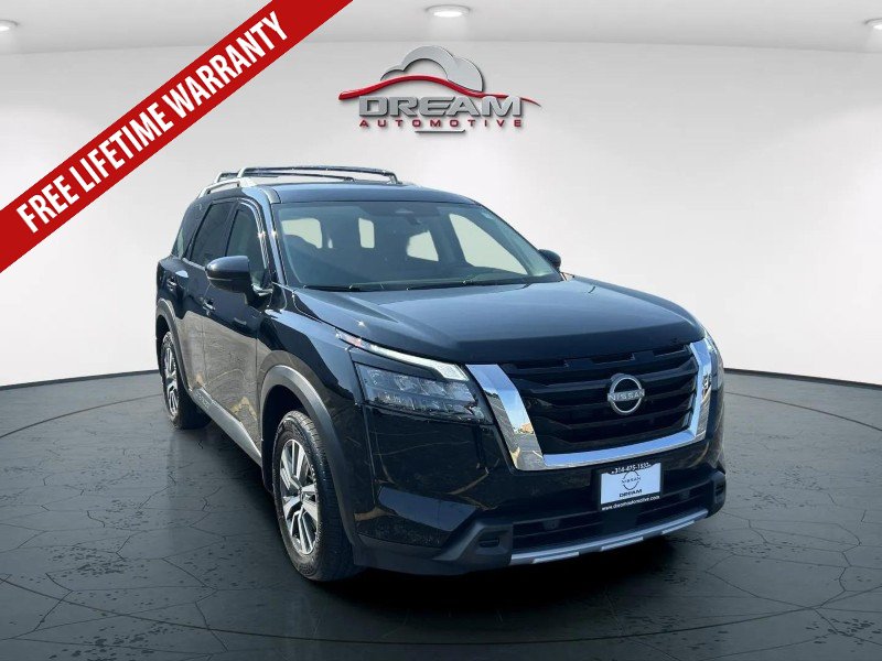Used 2025 Nissan Pathfinder SL AWD/4WD image 1
