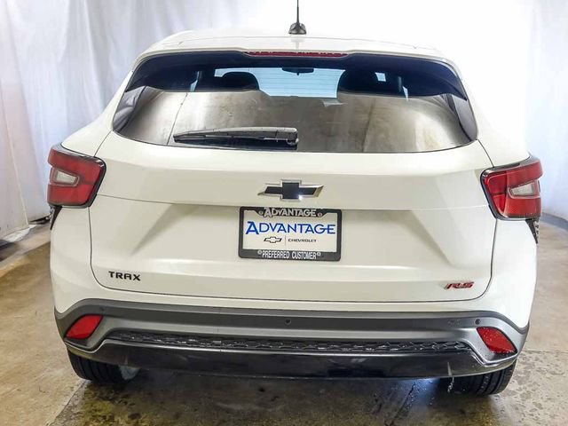 New 2026 Chevrolet Trax RS FWD image 6