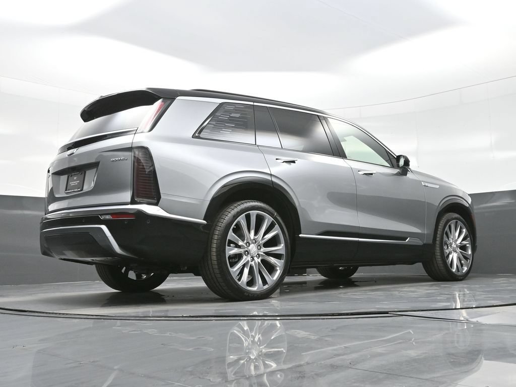 New 2026 Cadillac Vistiq Premium Luxury w/ LPO, Floor Liner Package AWD/4WD image 23