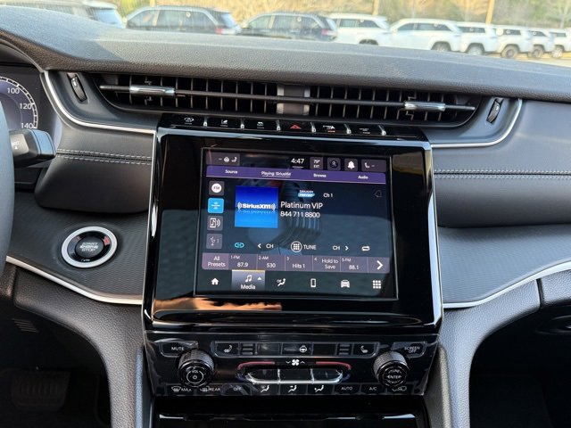 New 2025 Jeep Grand Cherokee Laredo X image 21