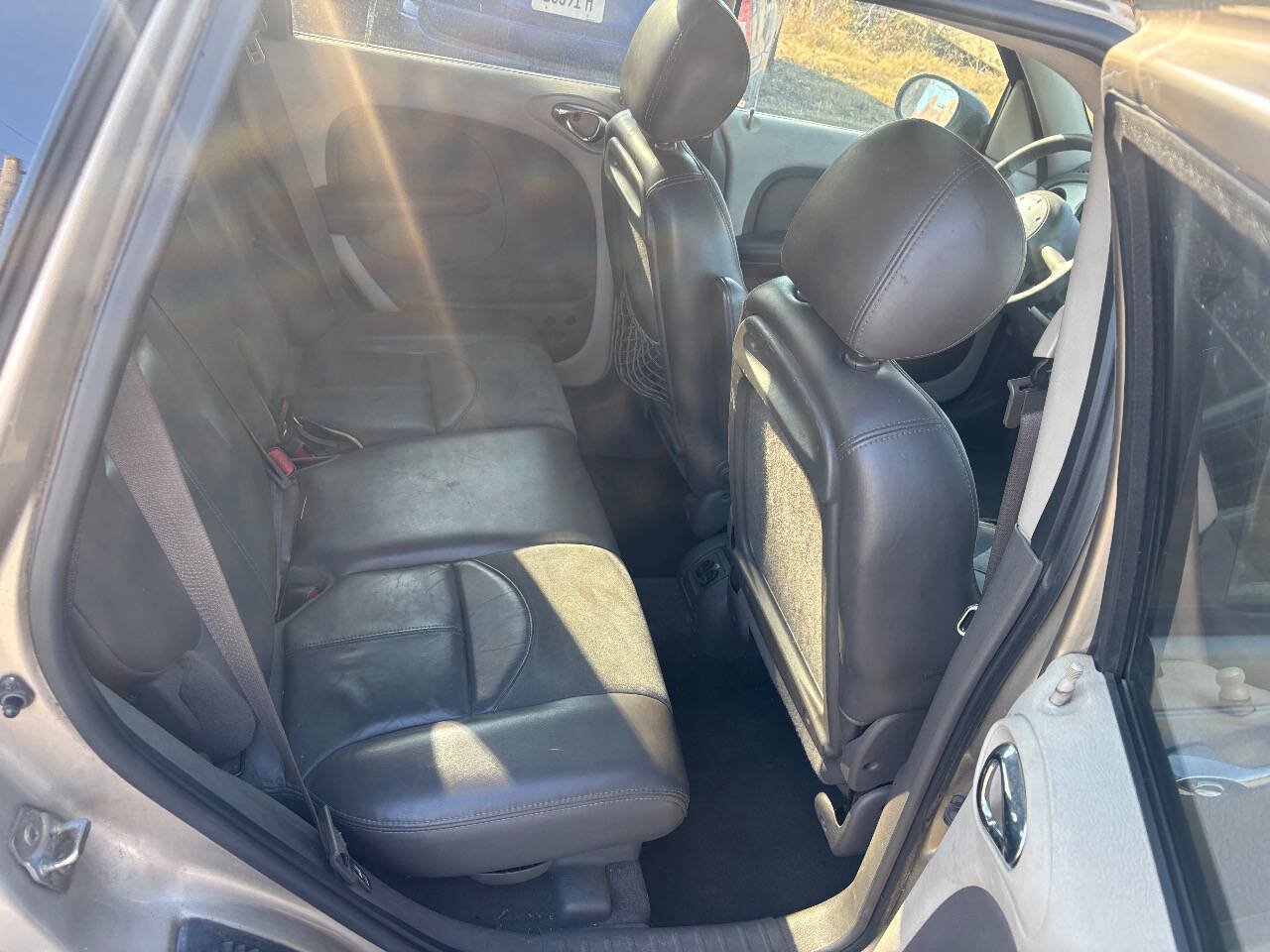 Used 2003 Chrysler PT Cruiser Limited FWD image 20