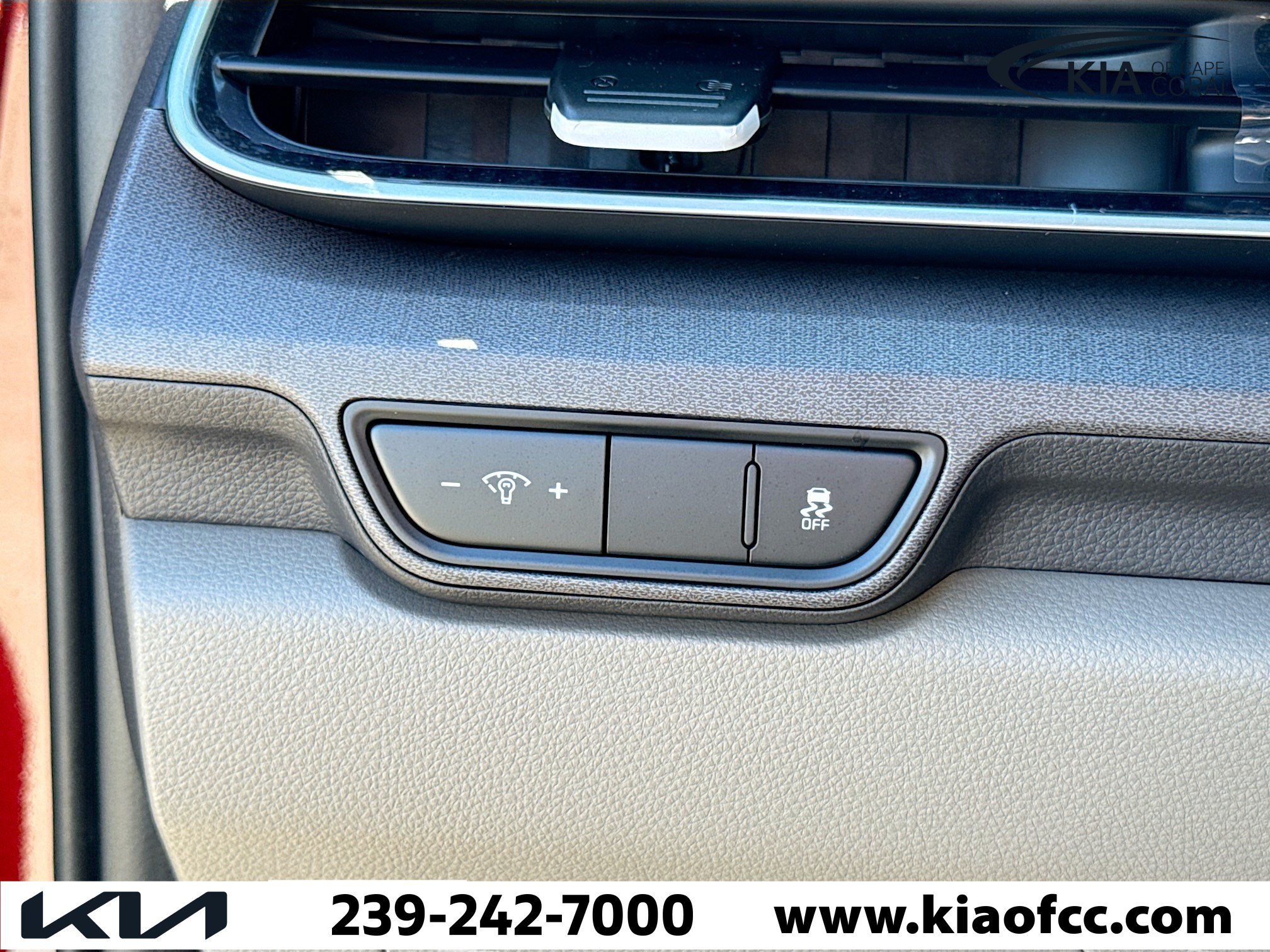 New 2026 Kia Carnival EX FWD image 35
