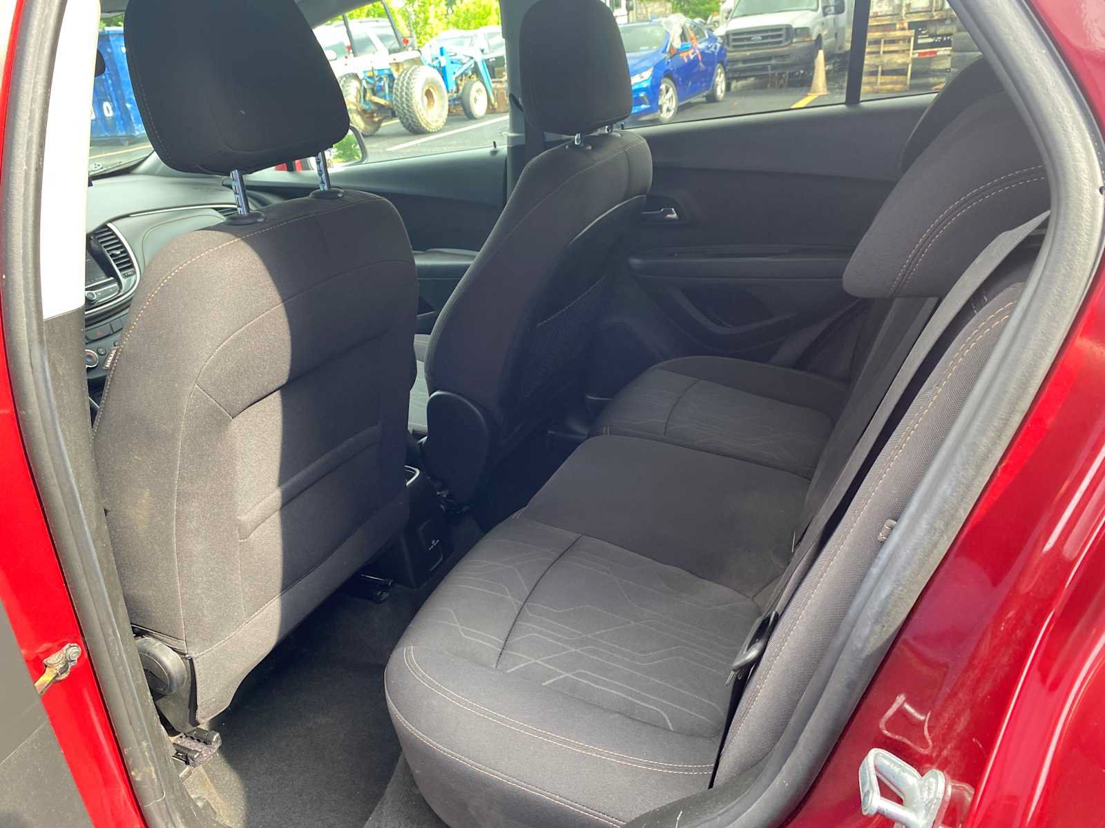 Used 2019 Chevrolet Trax LT FWD image 11