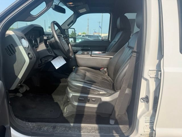 Used 2011 Ford F250 Lariat w/ Lariat Interior Pkg AWD/4WD image 14