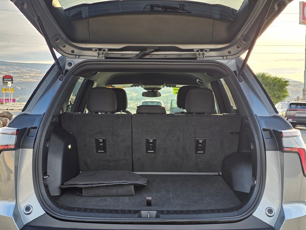 Certified 2026 Chevrolet Equinox LT AWD/4WD image 23