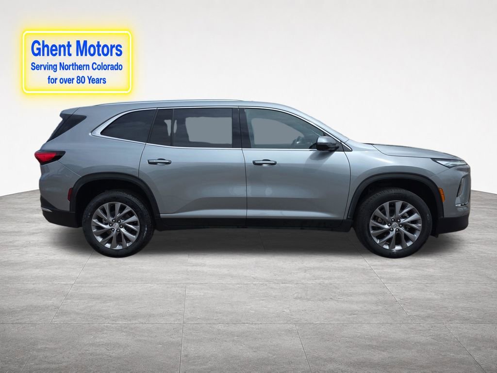 Used 2025 Buick Enclave Preferred AWD/4WD image 13