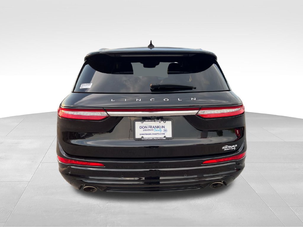 Used 2024 Lincoln Corsair Grand Touring w/ Equipment Group 301A AWD/4WD image 4