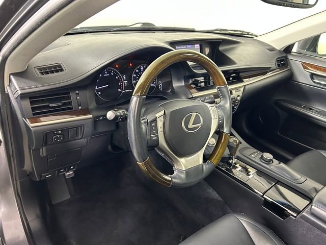 Used 2013 Lexus ES 350 w/ Premium Pkg image 14
