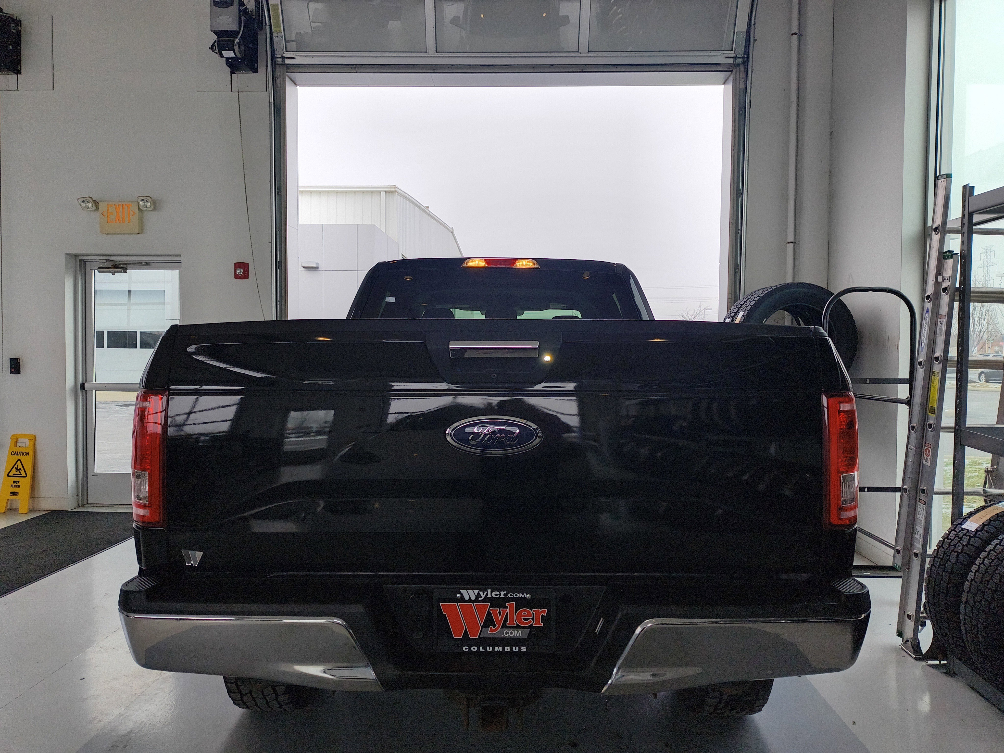 Used 2016 Ford F150 XLT w/ Equipment Group 301A Mid image 5