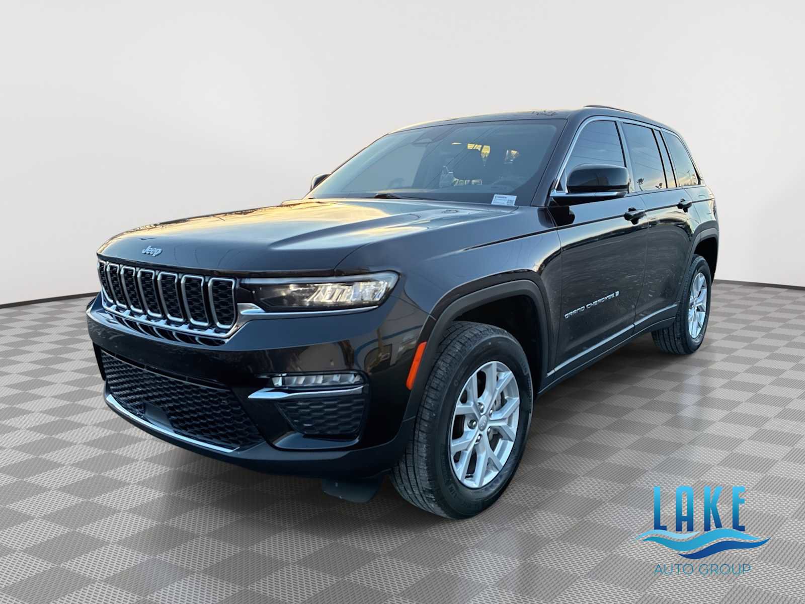 Used 2023 Jeep Grand Cherokee Limited