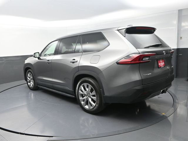 Used 2026 Toyota Grand Highlander Limited AWD/4WD image 37