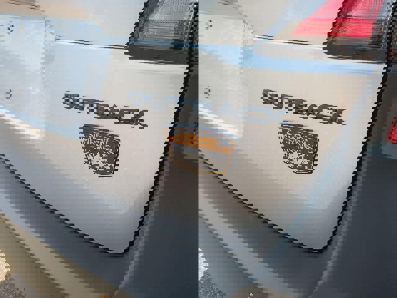 Used 2025 Subaru Outback Wilderness image 12