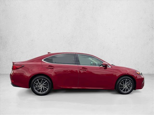 Used 2017 Lexus ES 350 w/ Luxury Package FWD image 9