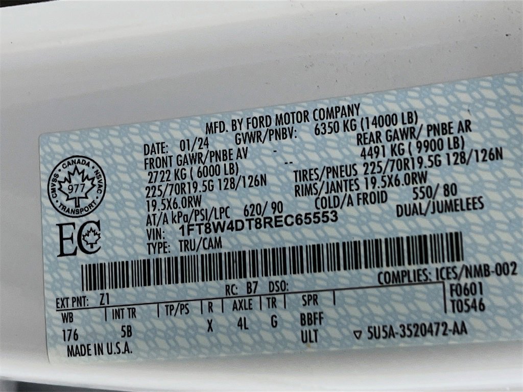 Used 2024 Ford F450 Lariat w/ Camper Package image 28