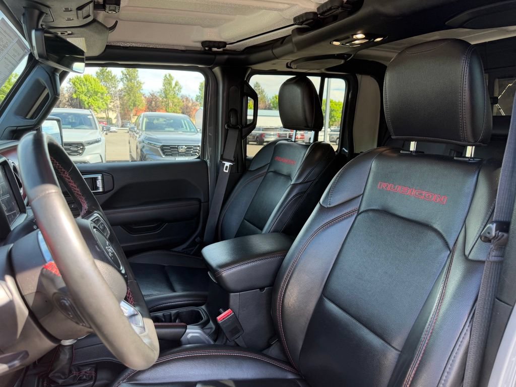 Used 2022 Jeep Gladiator Rubicon w/ Cold Weather Group AWD/4WD image 14
