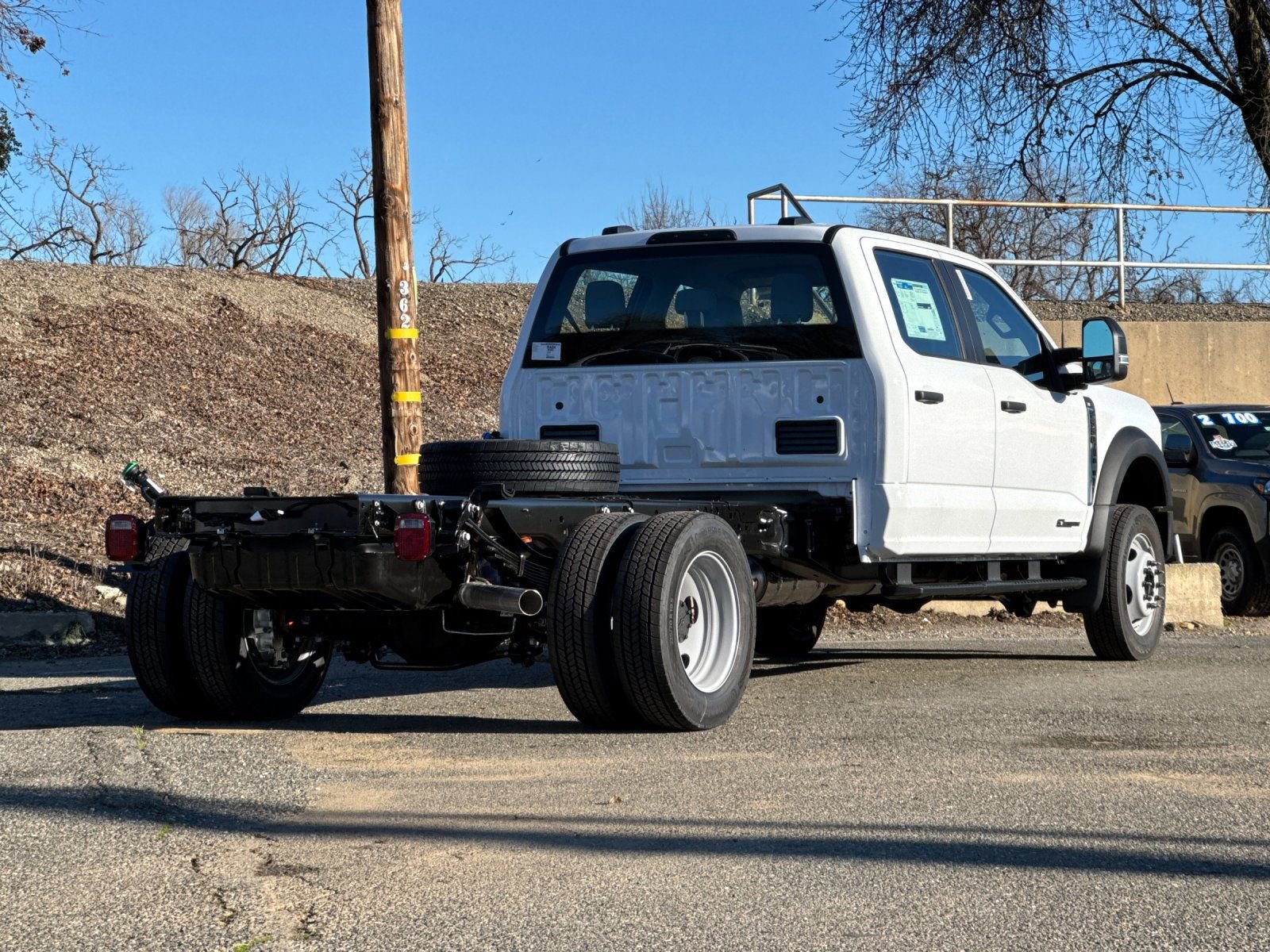 New 2026 Ford F550 4x4 Crew Cab Super Duty image 3