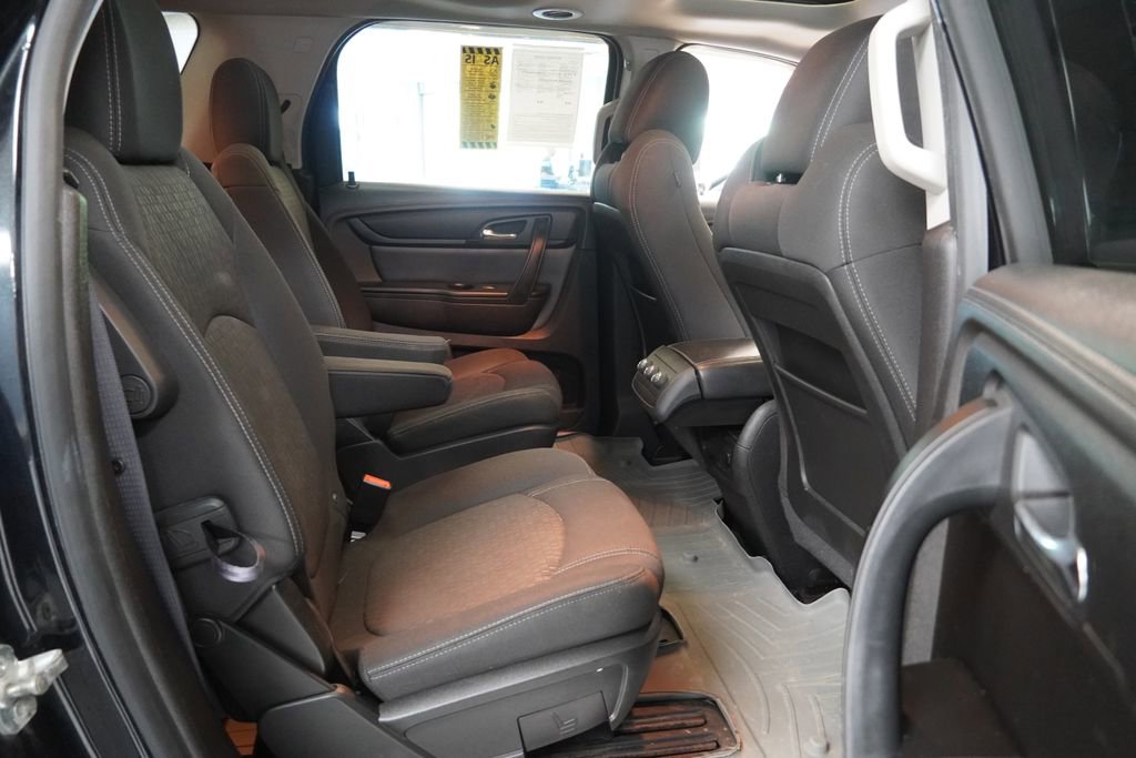 Used 2013 GMC Acadia SLE FWD image 33