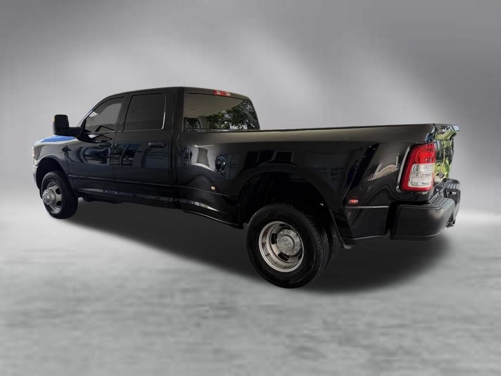Used 2023 RAM 3500 Tradesman AWD/4WD image 4