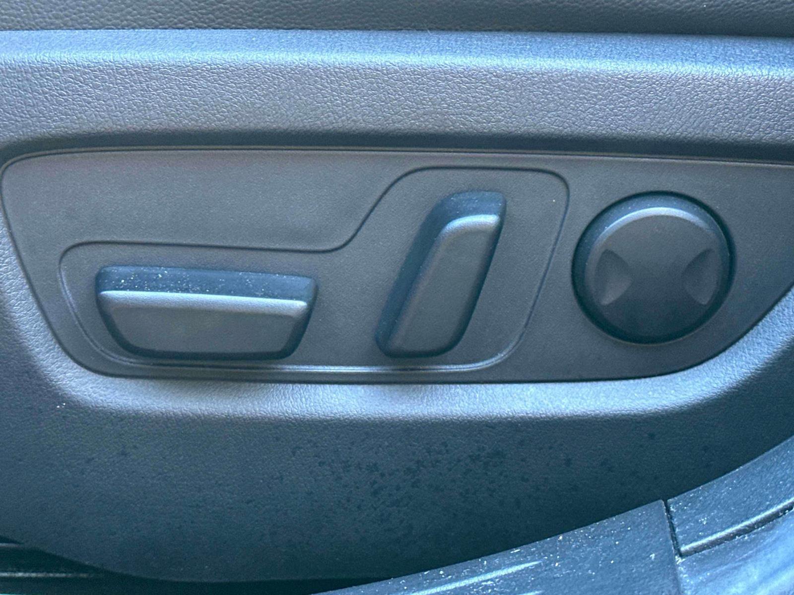 Used 2024 MAZDA CX-50 AWD 2.5 S w/ Weather Package image 16