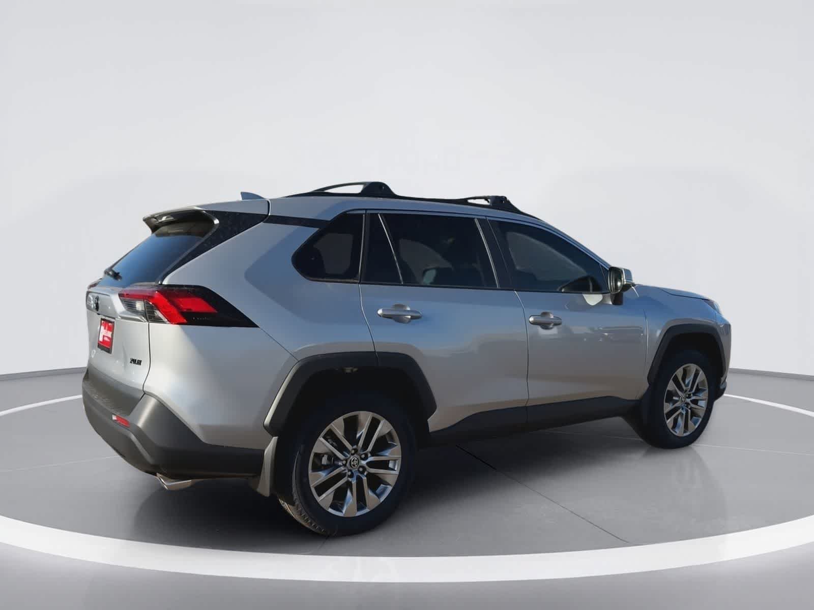 New 2025 Toyota RAV4 XLE Premium w/ Weather Package FWD image 8