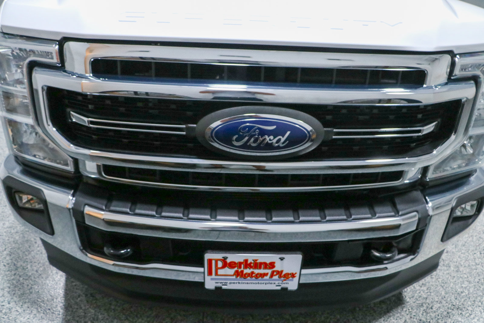 Used 2022 Ford F250 Lariat w/ Lariat Value Package AWD/4WD image 4