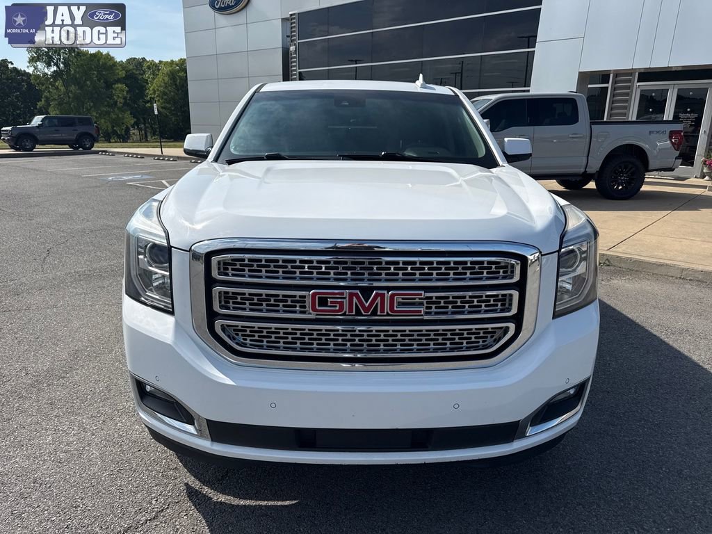 Used 2017 GMC Yukon SLT AWD/4WD image 8