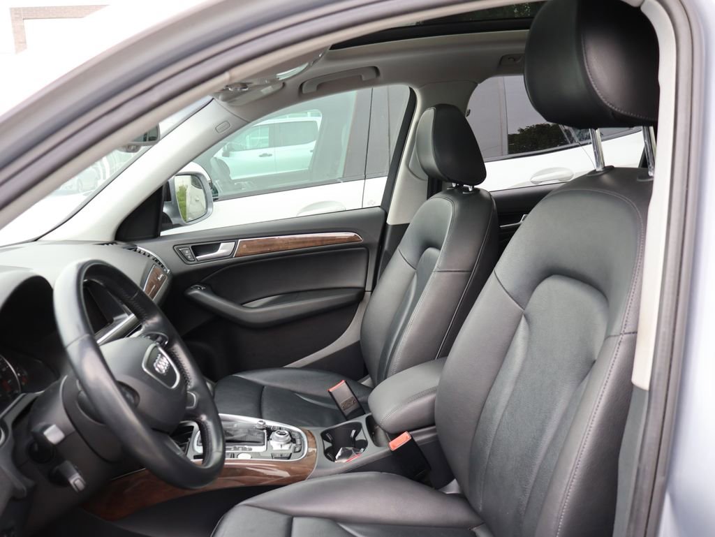 Used 2015 Audi Q5 2.0T Premium Plus w/ Technology Package AWD/4WD image 20