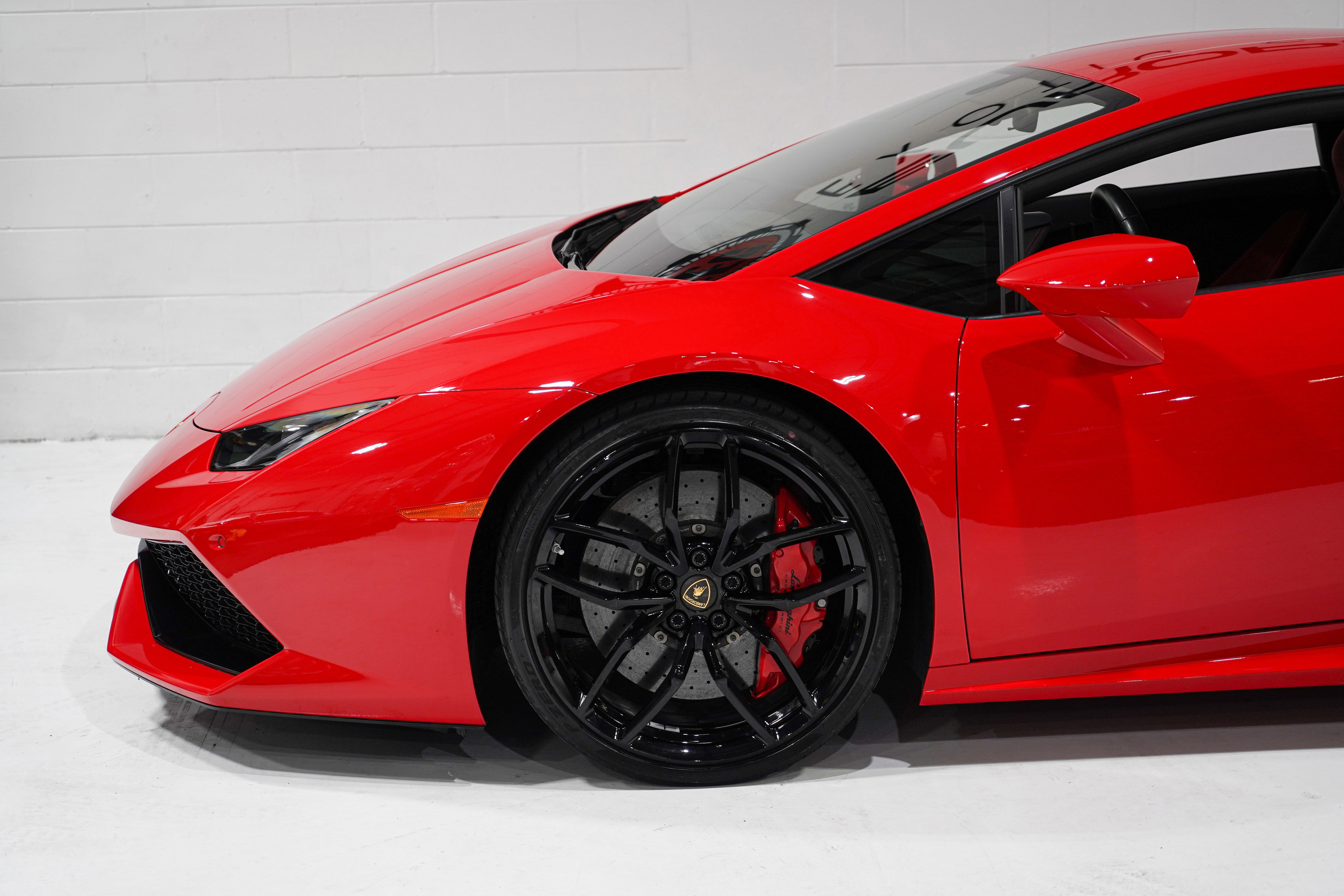 Used 2015 Lamborghini Huracan LP 610-4 AWD/4WD image 33