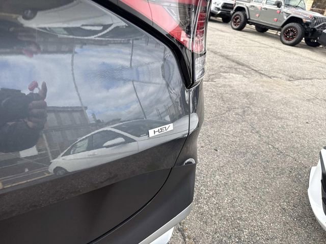 Used 2023 Kia Sportage EX image 8