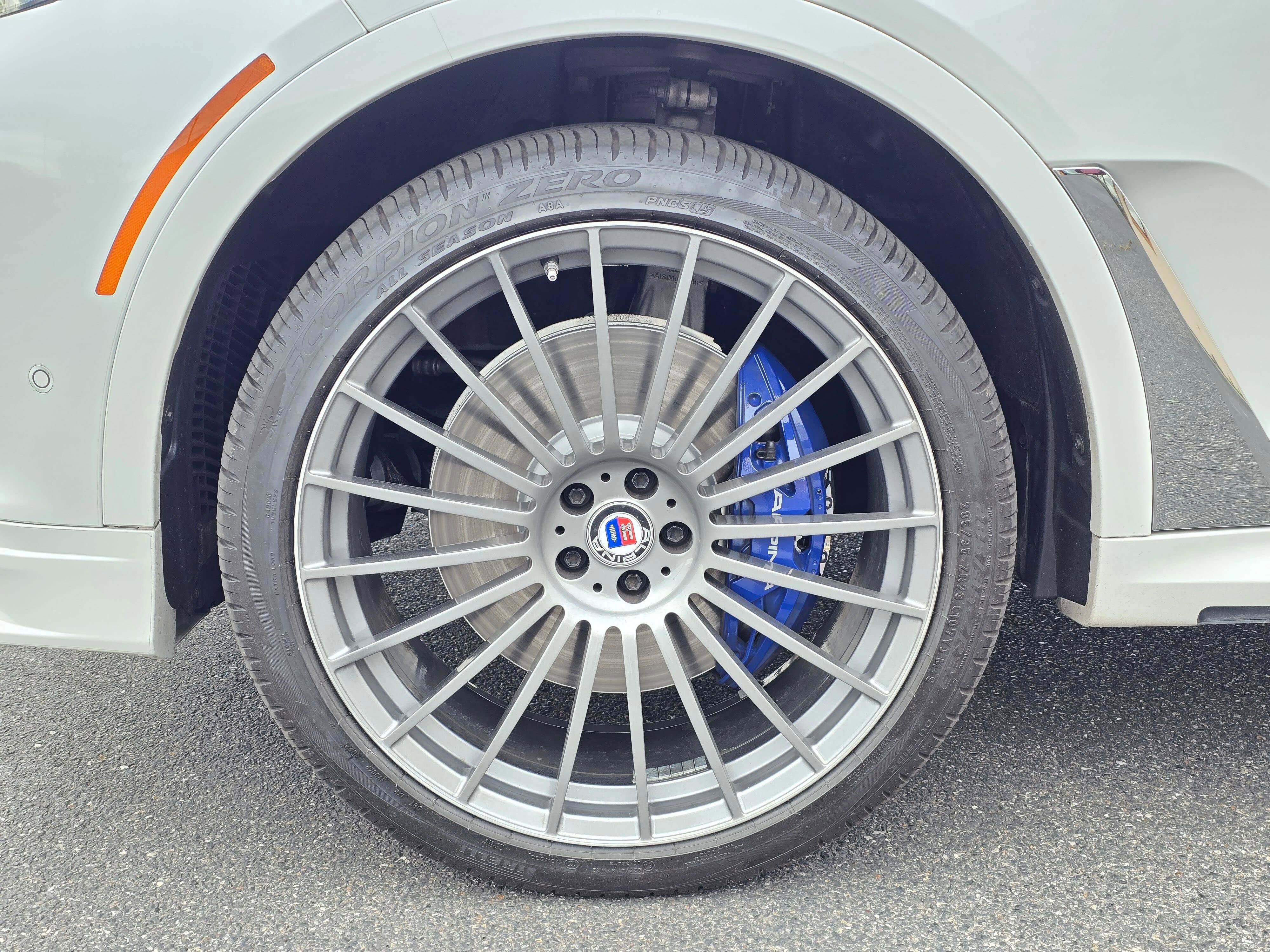 Certified 2022 BMW ALPINA XB7 AWD/4WD image 8