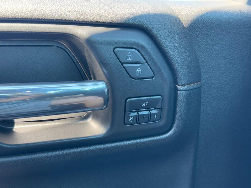 Used 2021 GMC Sierra 1500 AT4 AWD/4WD image 15
