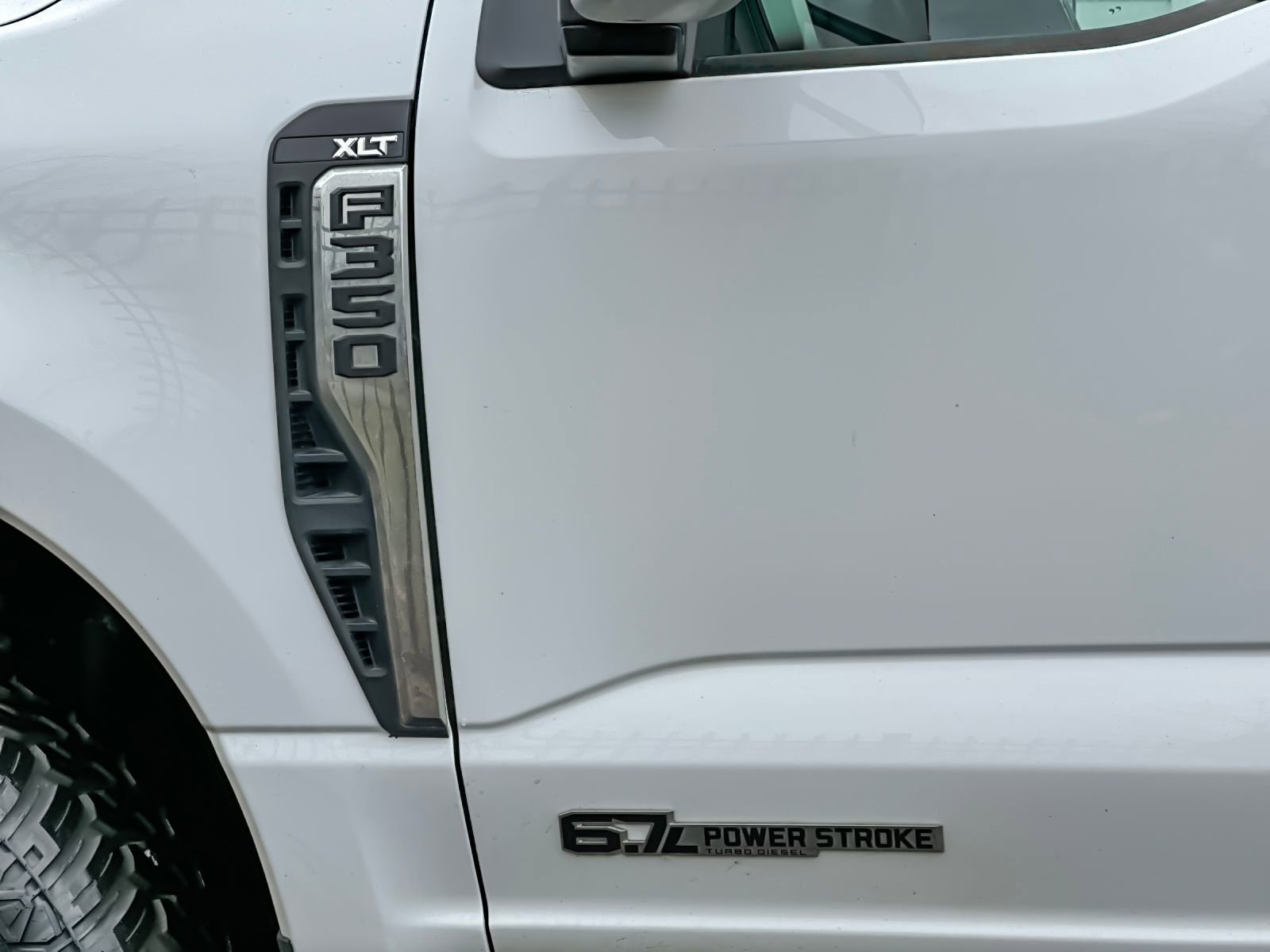 Used 2024 Ford F350 XLT image 25