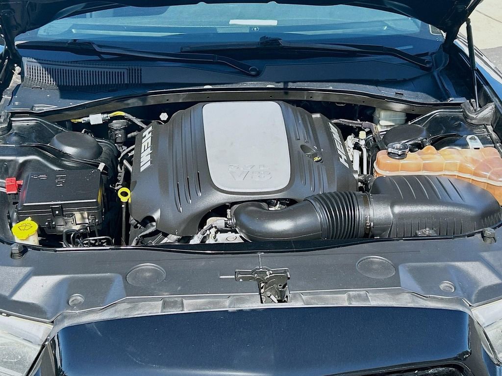 Used 2014 Dodge Charger R/T w/ Blacktop Package RWD image 29