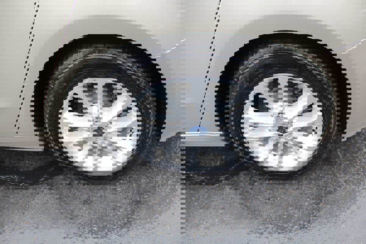 Used 2019 Ford Fusion SEL image 15