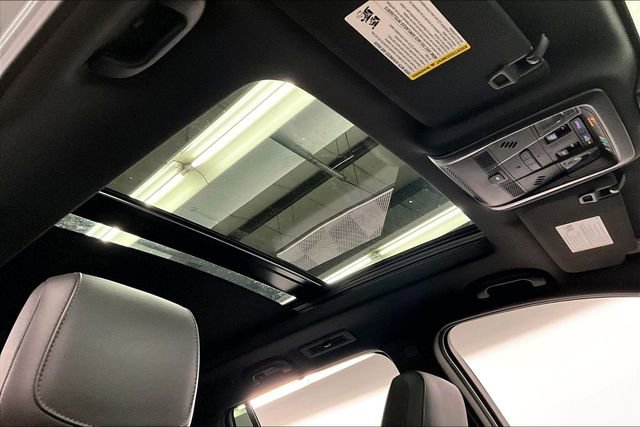 Used 2023 Cadillac XT6 Premium Luxury w/ Technology Package image 20