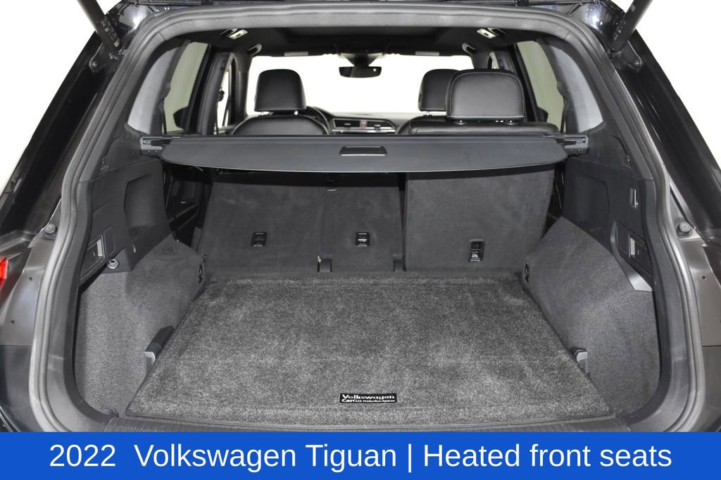 Used 2022 Volkswagen Tiguan SEL R-Line image 30