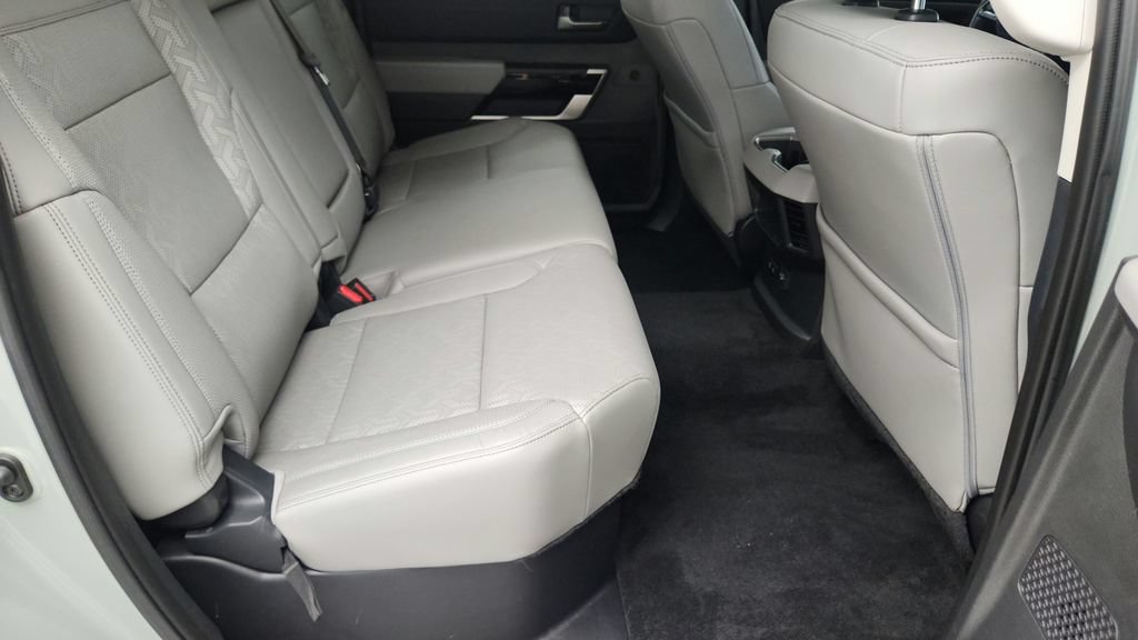 Used 2024 Toyota Tundra Limited AWD/4WD image 55