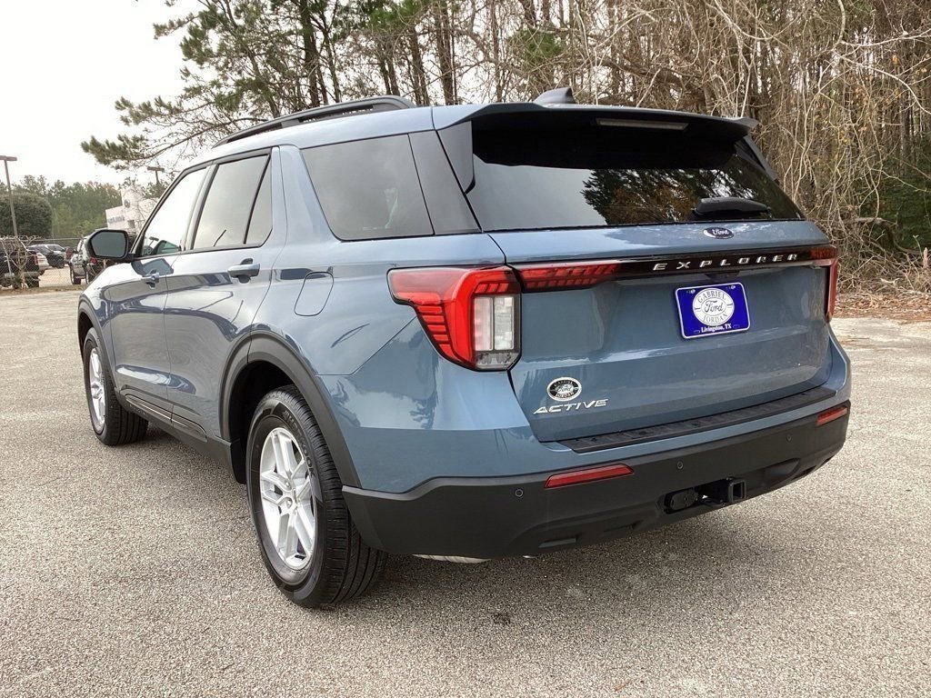 New 2026 Ford Explorer Active image 7