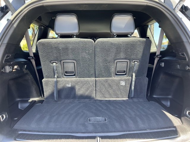 Used 2023 Jeep Grand Cherokee L Laredo image 17