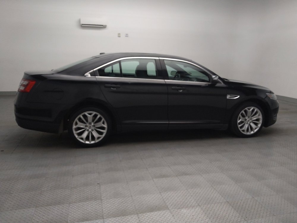 Used 2019 Ford Taurus Limited FWD image 10