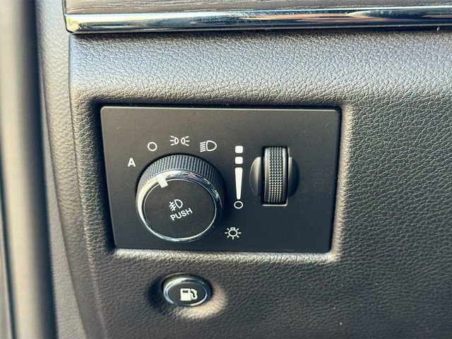 Used 2019 Jeep Grand Cherokee High Altitude RWD image 33