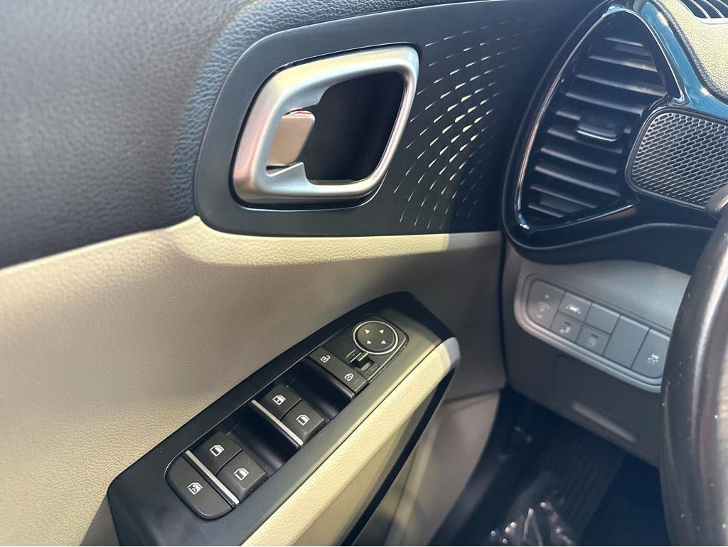 Used 2021 Kia Soul EX FWD image 33