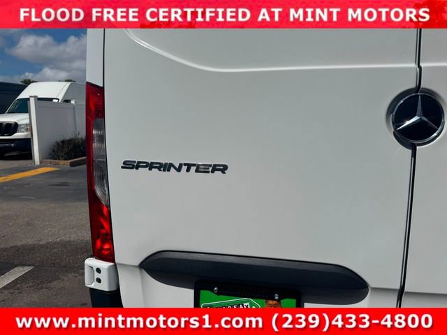 Used 2022 Mercedes-Benz Sprinter 1500 image 7