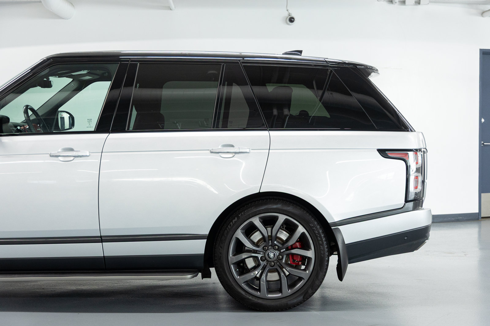 Used 2020 Land Rover Range Rover SV Autobiography Dynamic AWD/4WD image 13