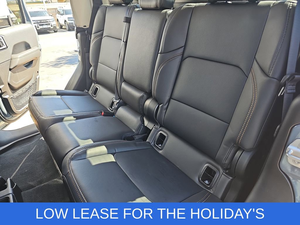 New 2025 Jeep Gladiator Willys image 13