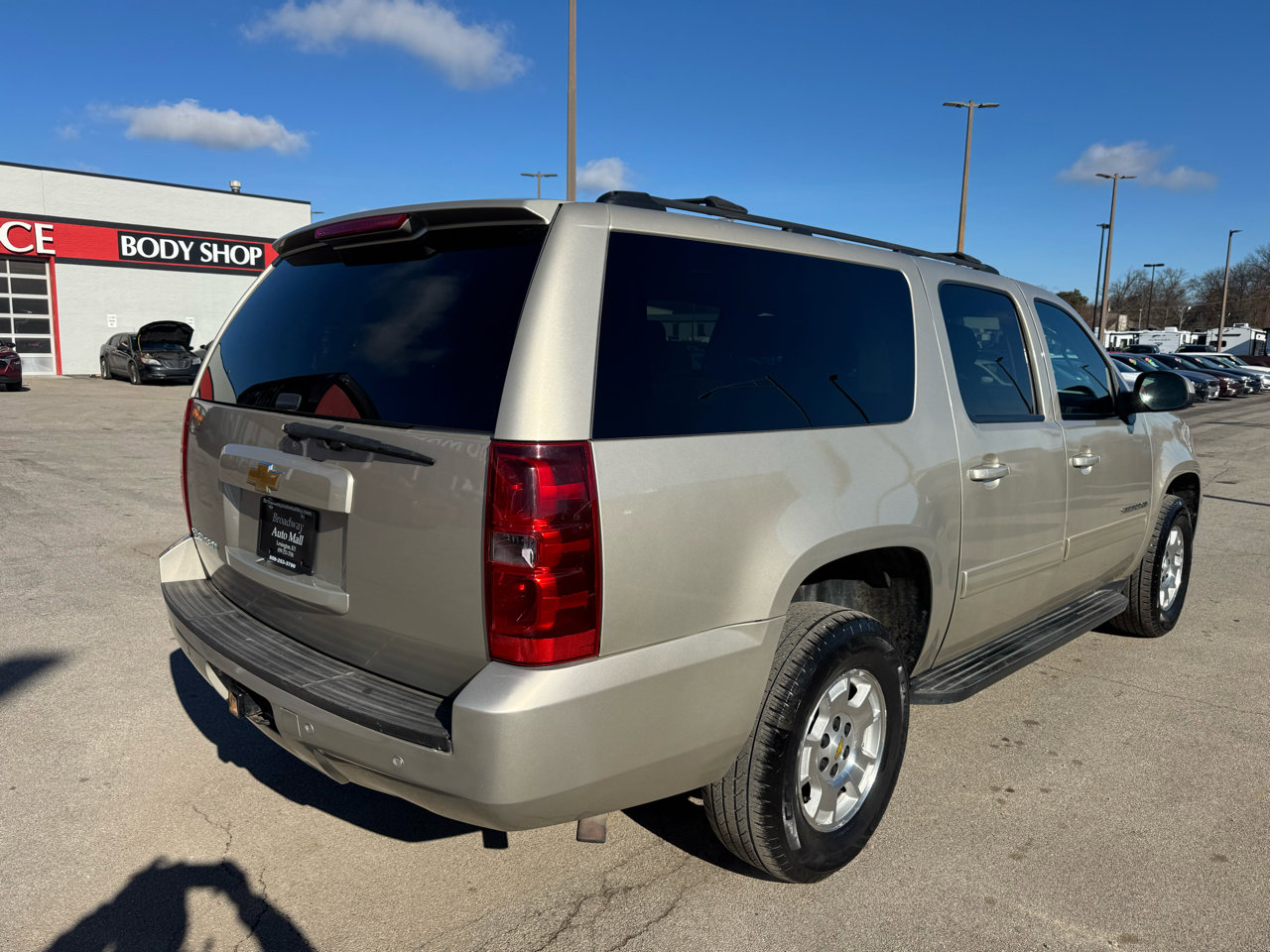 Used 2013 Chevrolet Suburban LS w/ Convenience Package 1 image 3