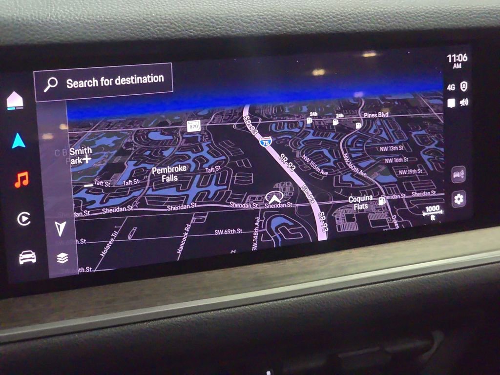 Used 2024 Porsche Cayenne image 18