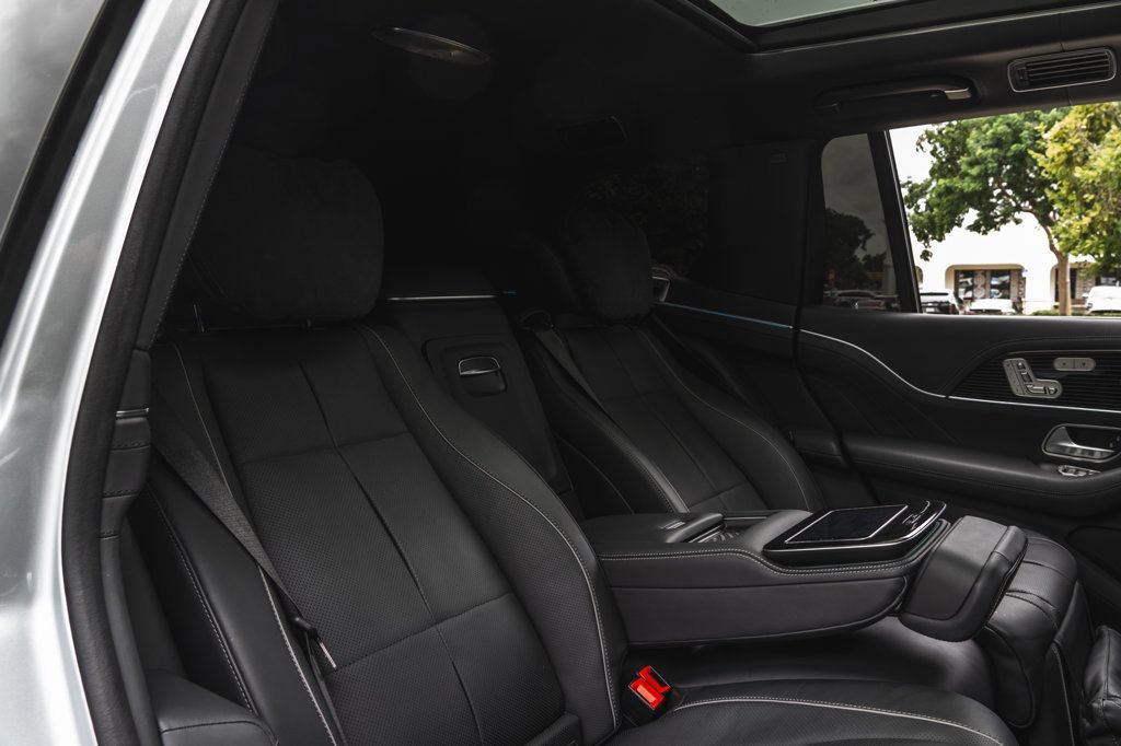 Used 2022 Mercedes-Benz Maybach GLS 600 4MATIC image 22