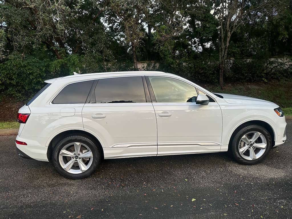 Used 2024 Audi Q7 2.0T Premium Plus AWD/4WD image 8